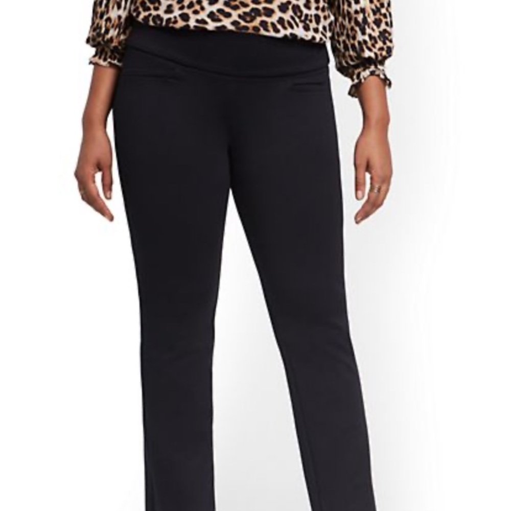 New York & Company Pull-on Pant